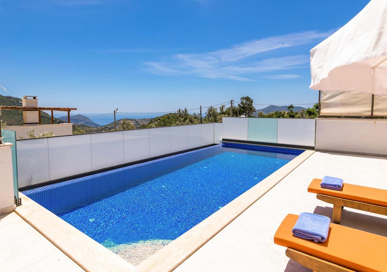 Villa 2 Sleeps 4 Isolated Honeymoon-Villa Sardunya Kaş Exterior foto