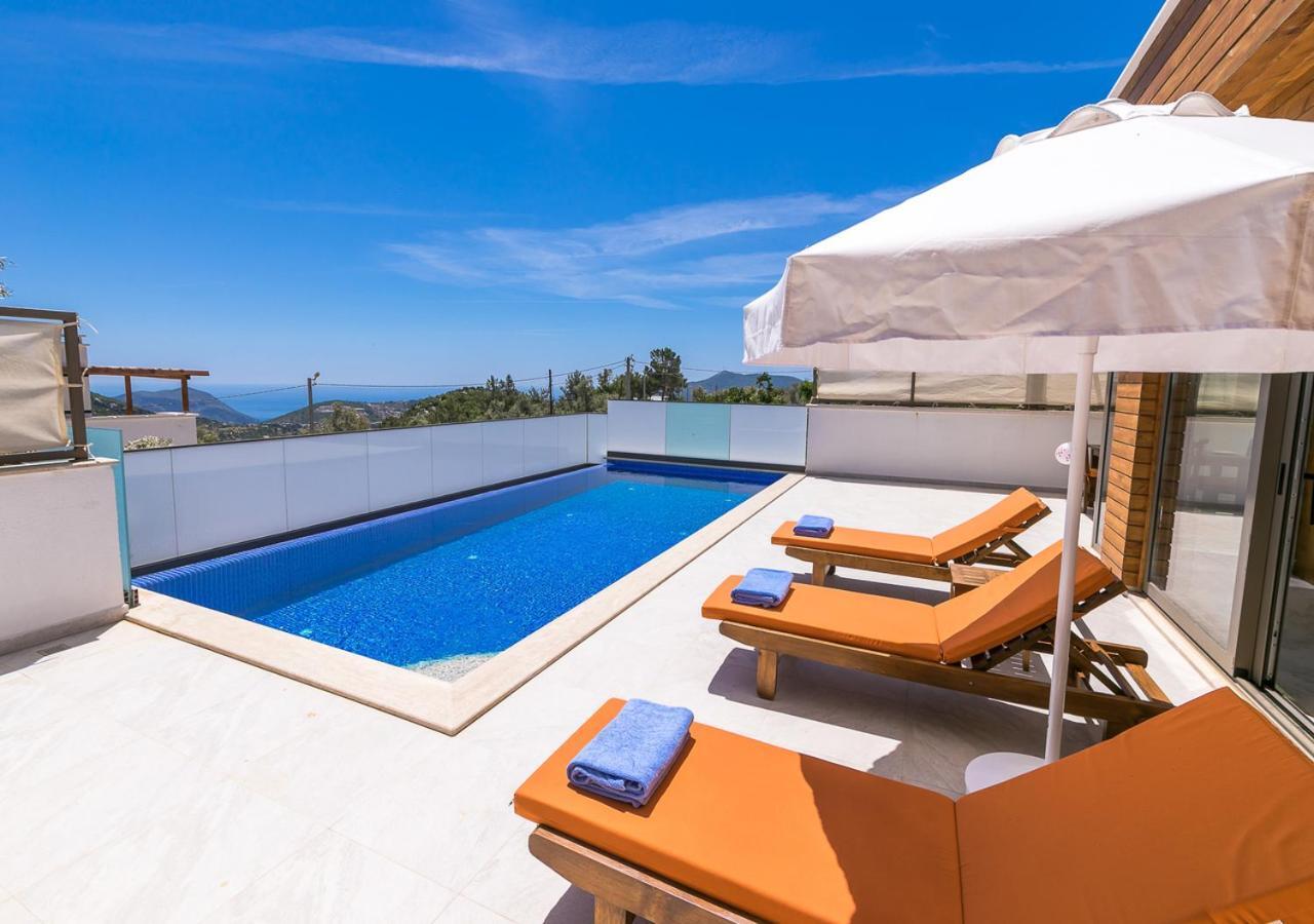 Villa 2 Sleeps 4 Isolated Honeymoon-Villa Sardunya Kaş Exterior foto